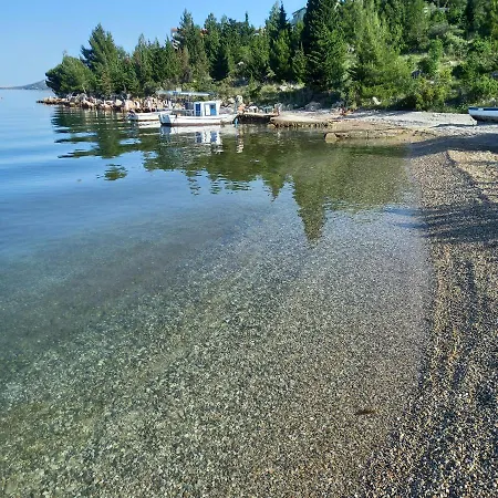 Tin Apartman Starigrad-Paklenica