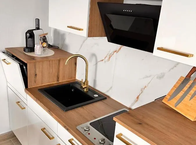 Tin Starigrad-Paklenica