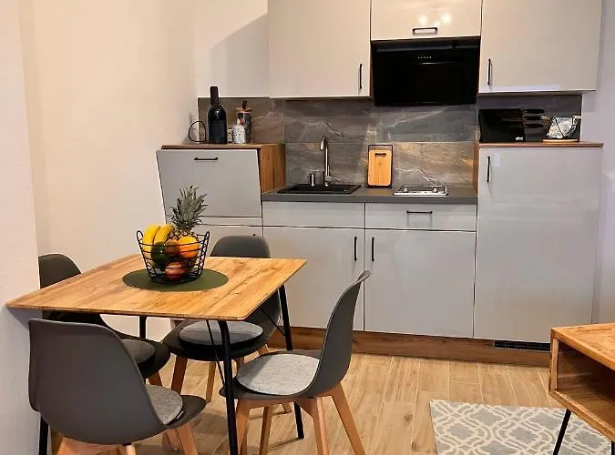 Tin Apartman Starigrad-Paklenica