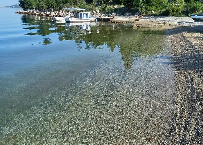 Tin Apartman Starigrad-Paklenica